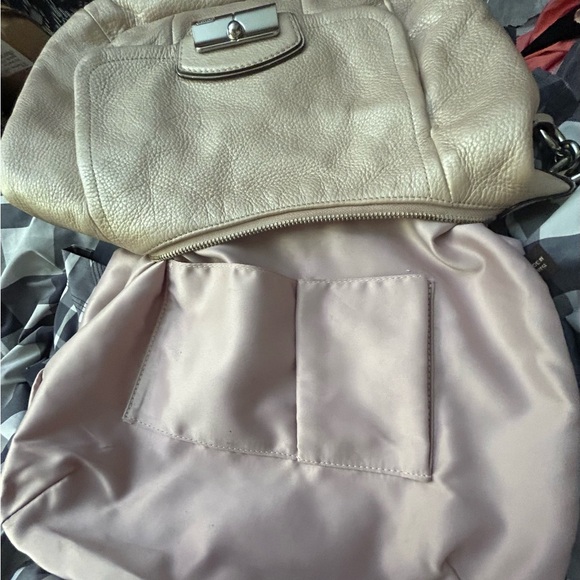 Coach Luminescent Champagne Leather Bag Crossbody Satchel Shoulder - Picture 8 of 9